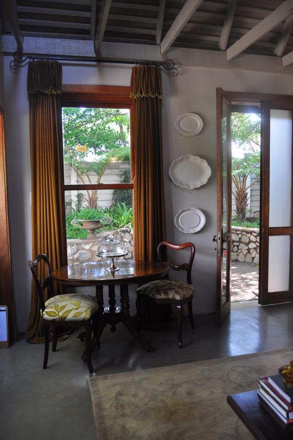 Festina Lente Guesthouse Йоханесбург Екстериор снимка